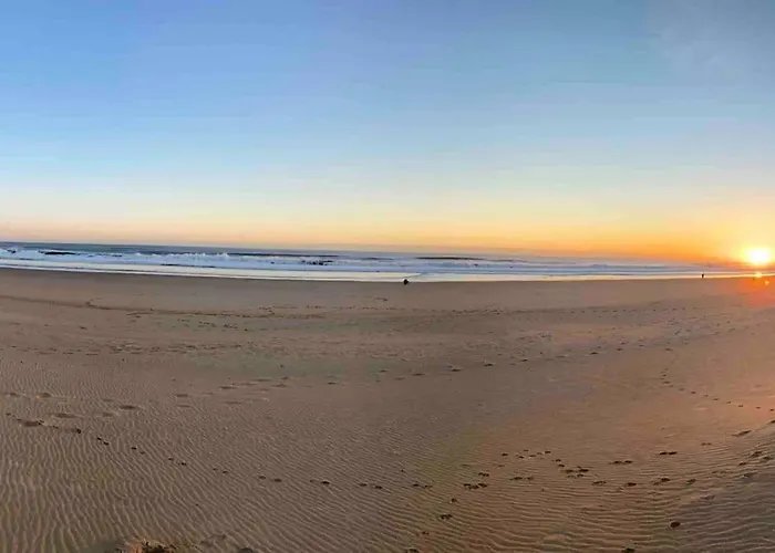 Coastal Retreat-New Day Properties-Next To Beach