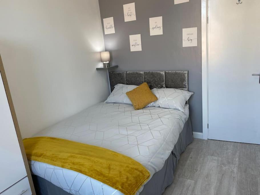 Apartment Coastal Retreat-new Day Properties-next To *